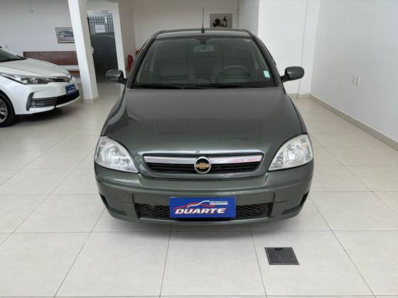CHEVROLET CORSA 1.4 MPFI PREMIUM SEDAN 8V FLEX 4P MANUAL